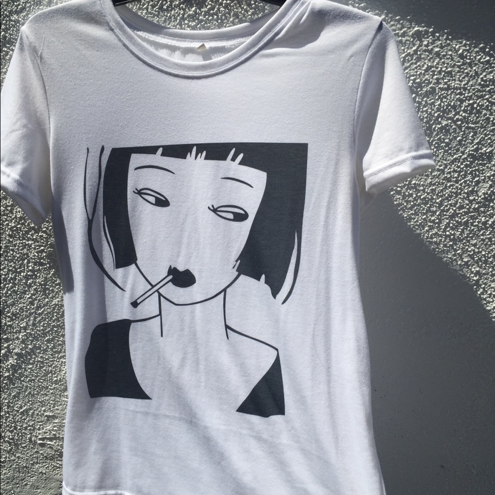 anime girl white tee⚡️